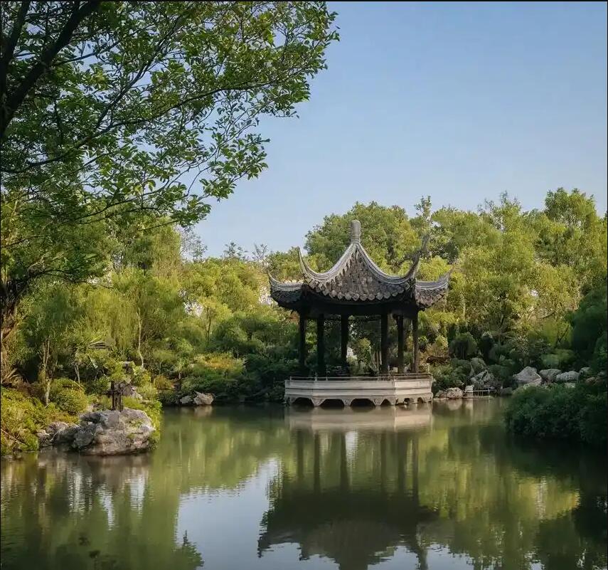 铁岭银州平庸餐饮有限公司